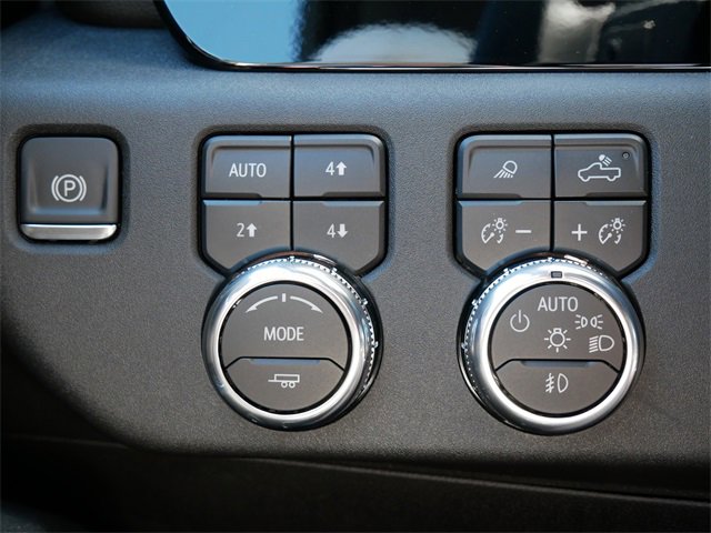 2025 Gmc Sierra 1500 SLT photo 8