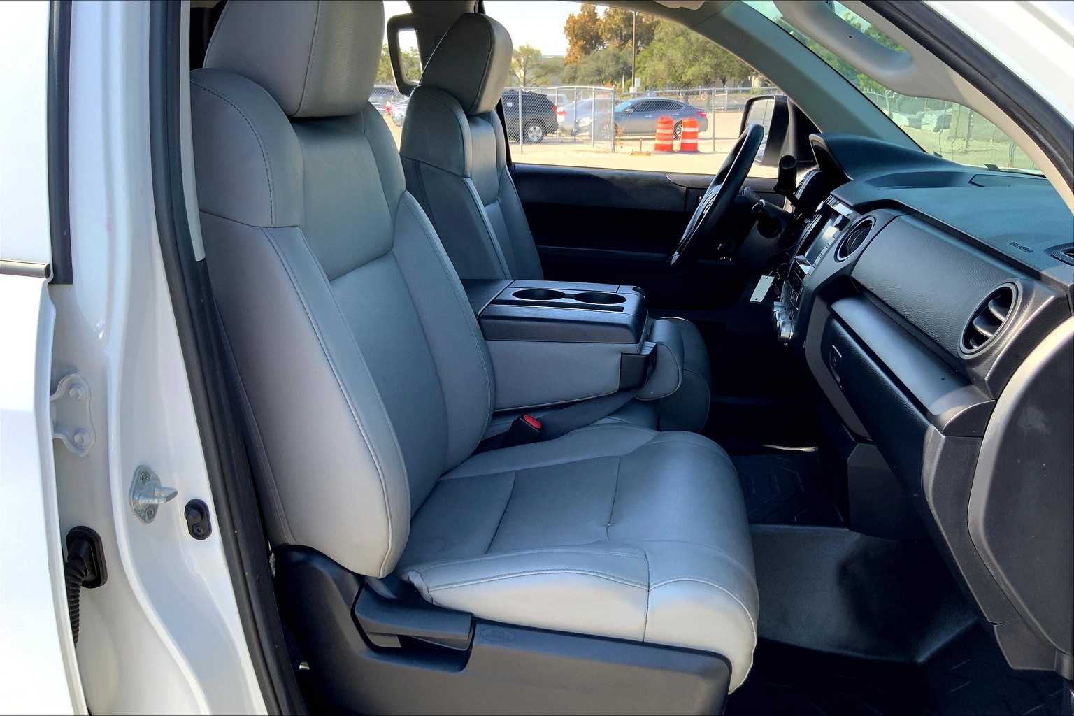 2021 Toyota Tundra SR5 Grade photo 8