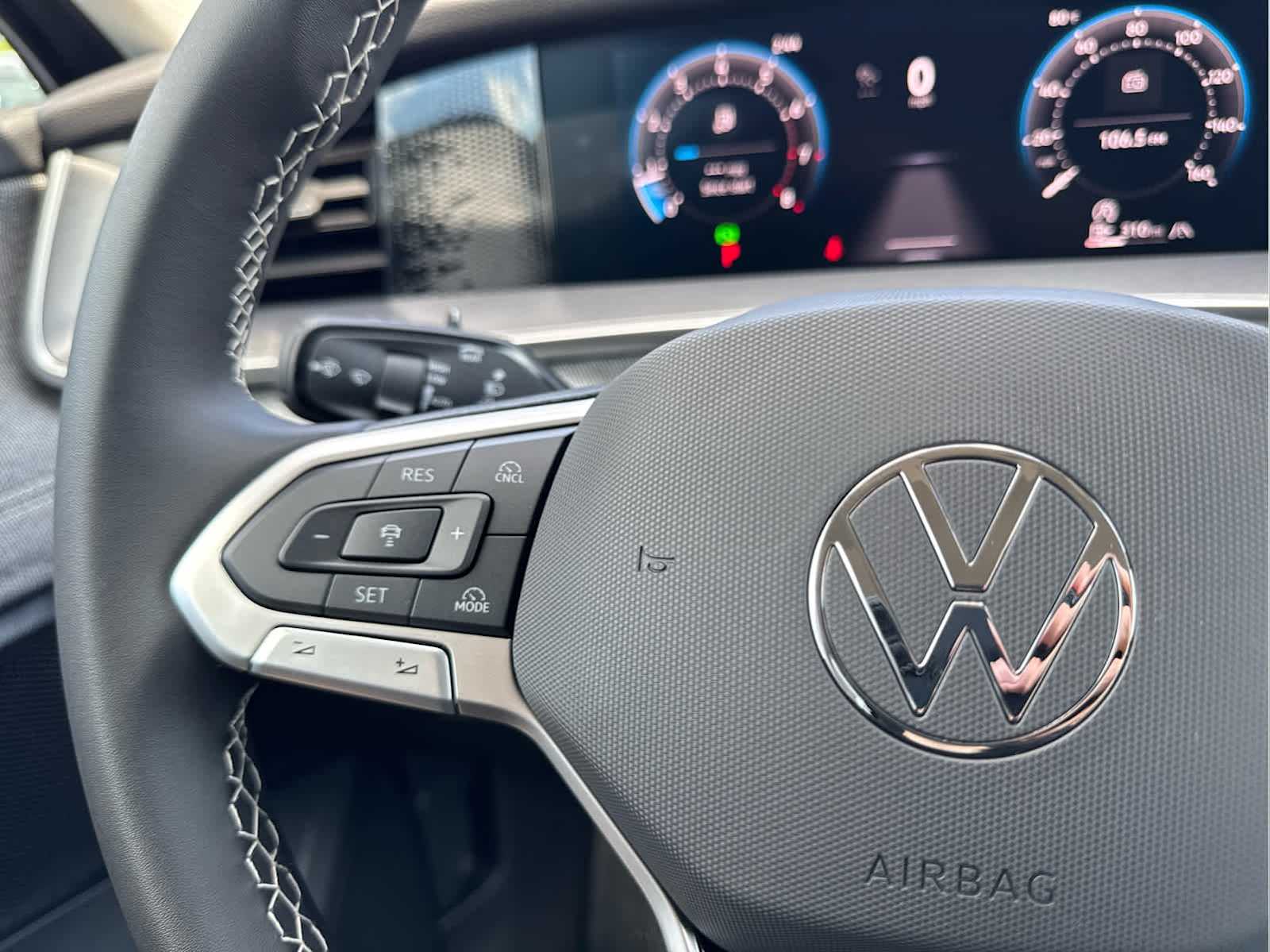 2025 Volkswagen Tiguan S photo 21