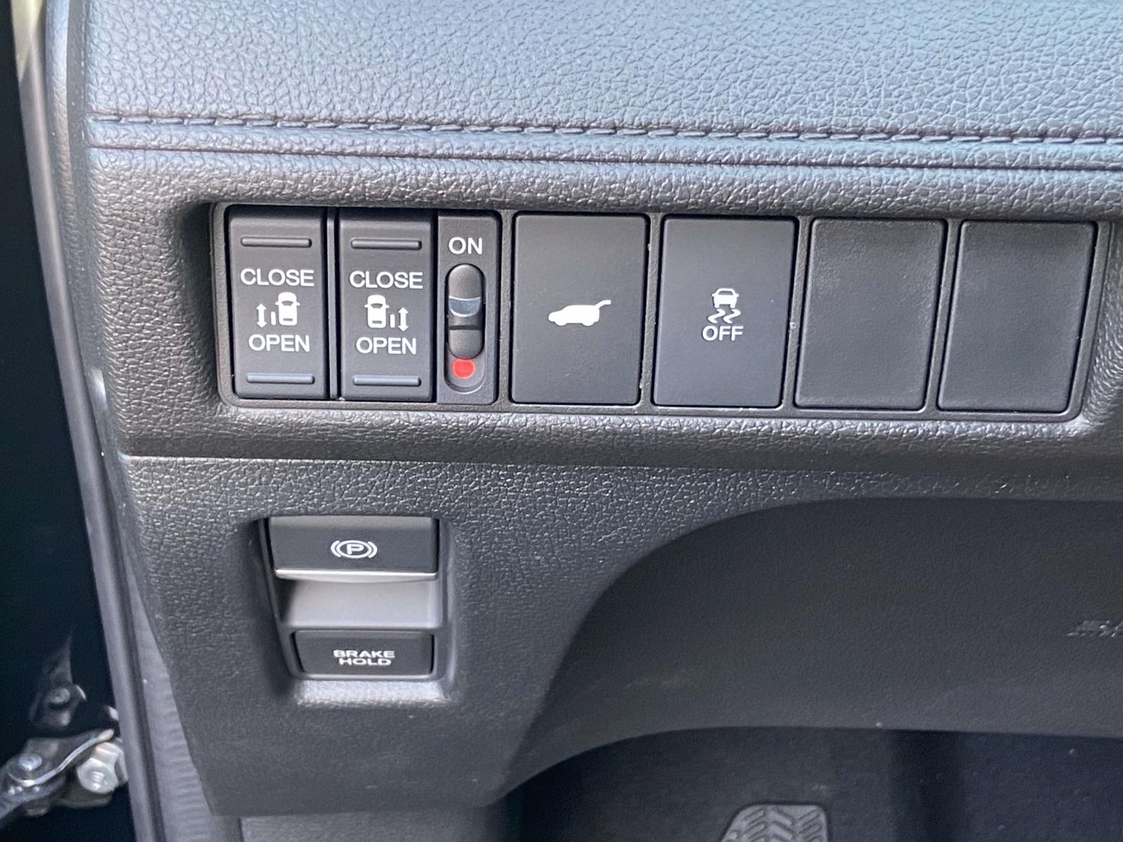 2026 Honda Odyssey EX-L photo 7