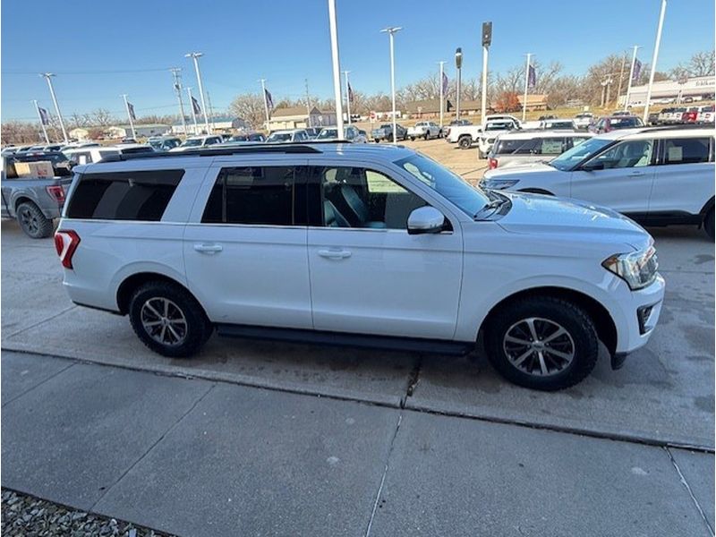 2019 Ford Expedition MAX XLT photo 4