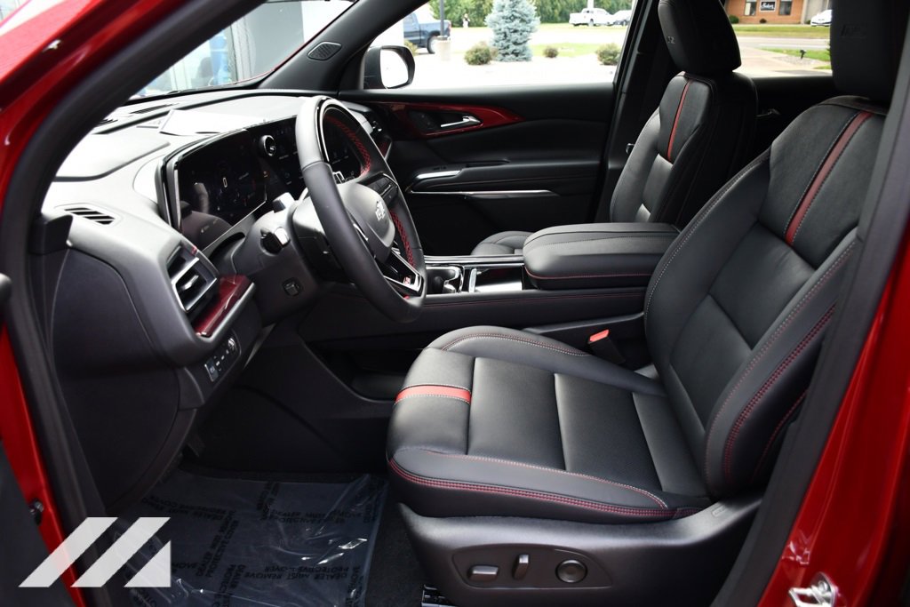 2026 Chevrolet Traverse RS photo 19