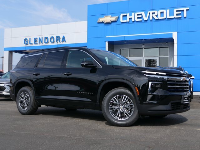 2026 Chevrolet Traverse LT's photo