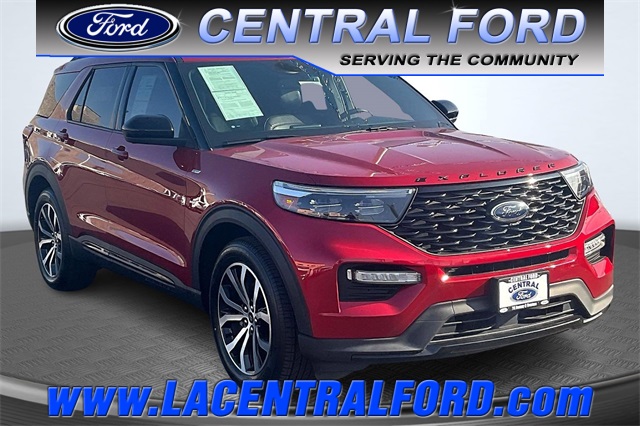 2022 Ford Explorer ST-LINE's photo
