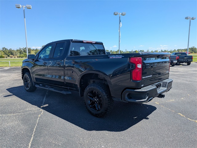 2019 Chevrolet Silverado 1500 Custom Trail Boss photo 4