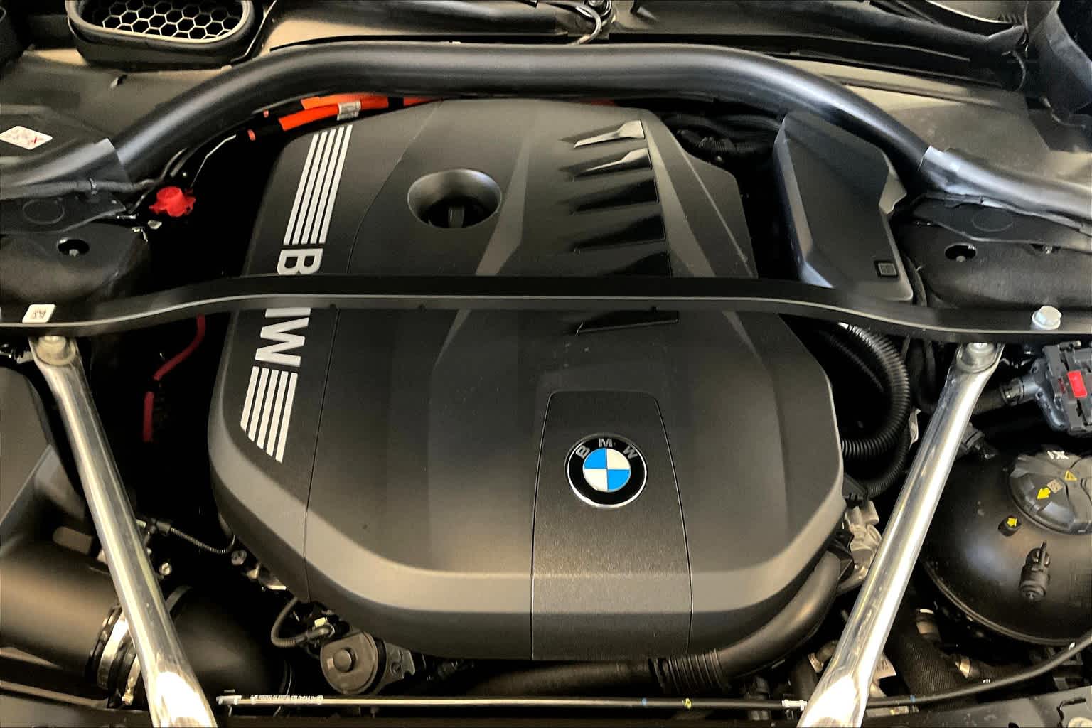 2025 Bmw 750e 750e xDrive photo 13
