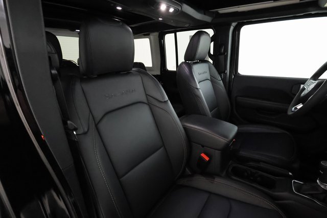 2024 Jeep Wrangler 4xe Sahara photo 23