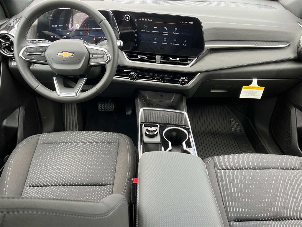 2026 Chevrolet Equinox LT photo 3