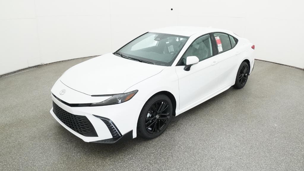 2026 Toyota Camry SE's photo