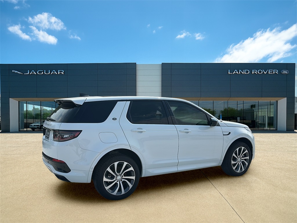 2024 Land Rover Discovery Sport S photo 4