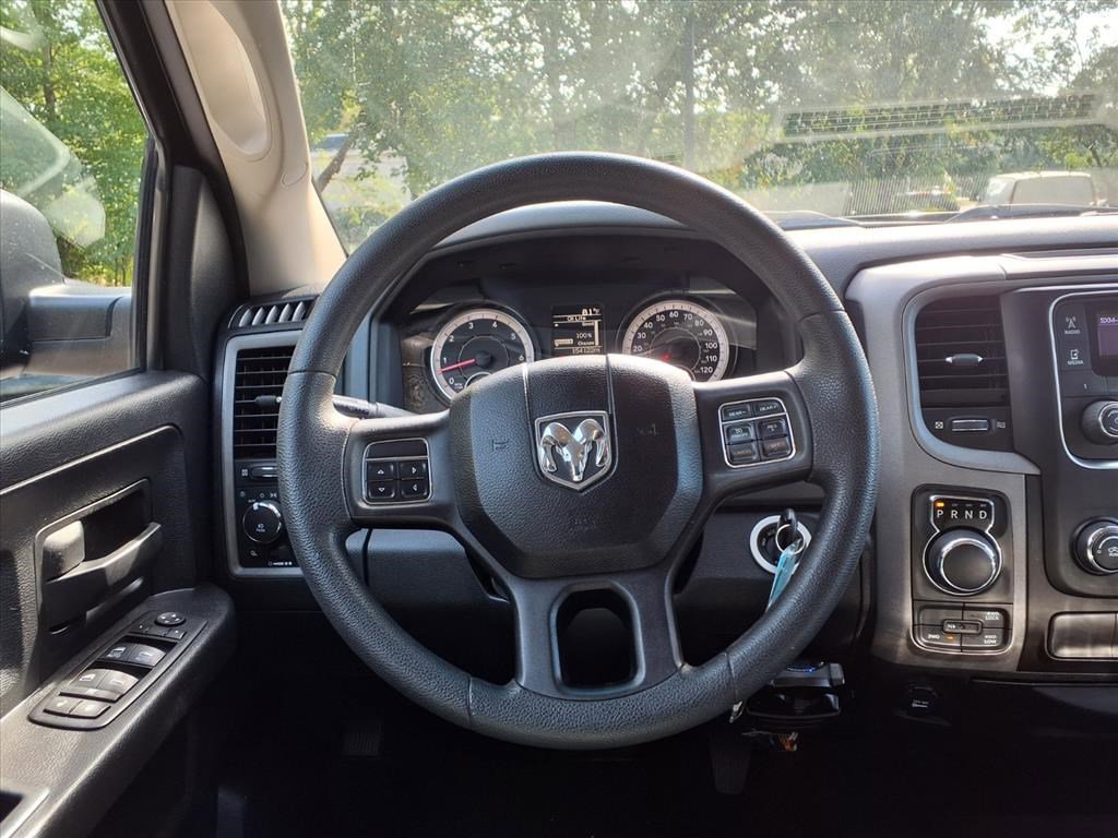 2016 Ram 1500 Express photo 8