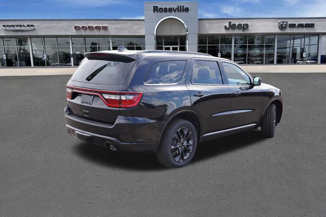 2026 Dodge Durango GT Blacktop photo 2