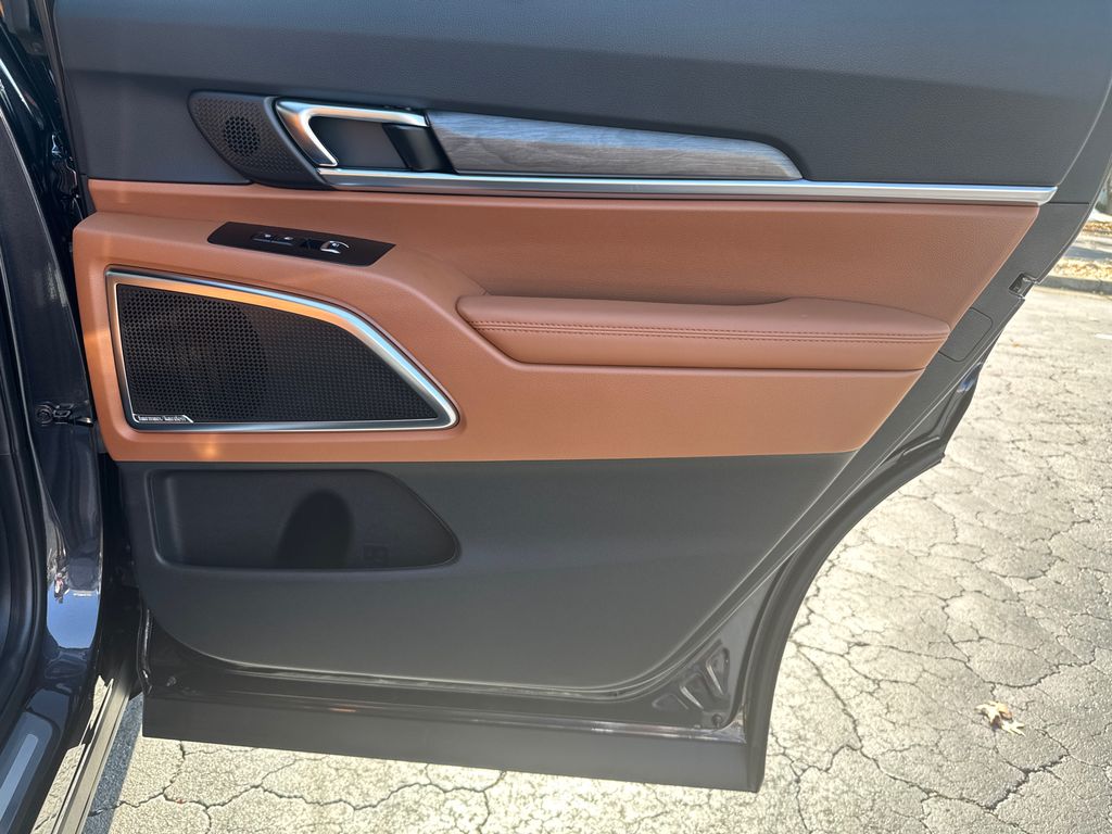 2025 Kia Telluride X-Line photo 13