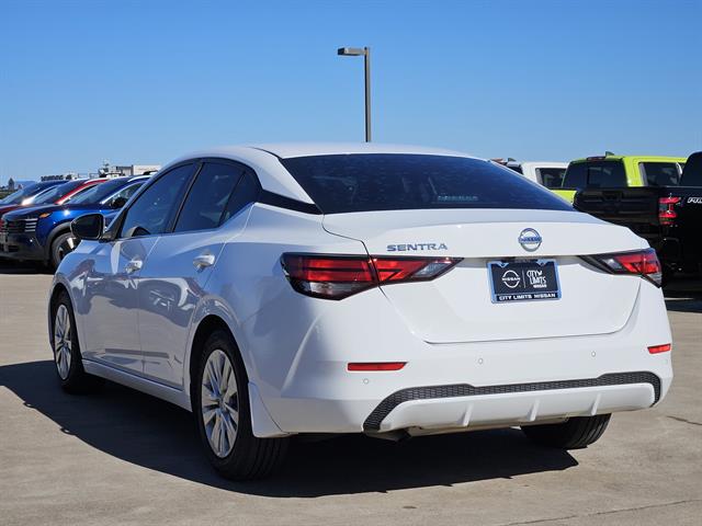 2020 Nissan Sentra S photo 3