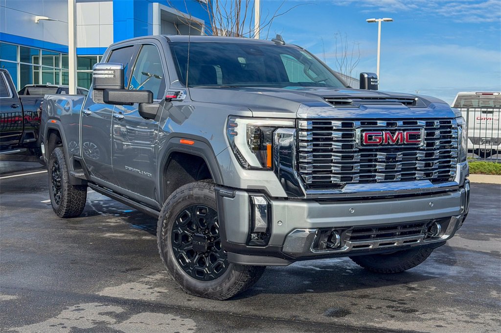 2026 GMC Sierra 2500HD Denali's photo