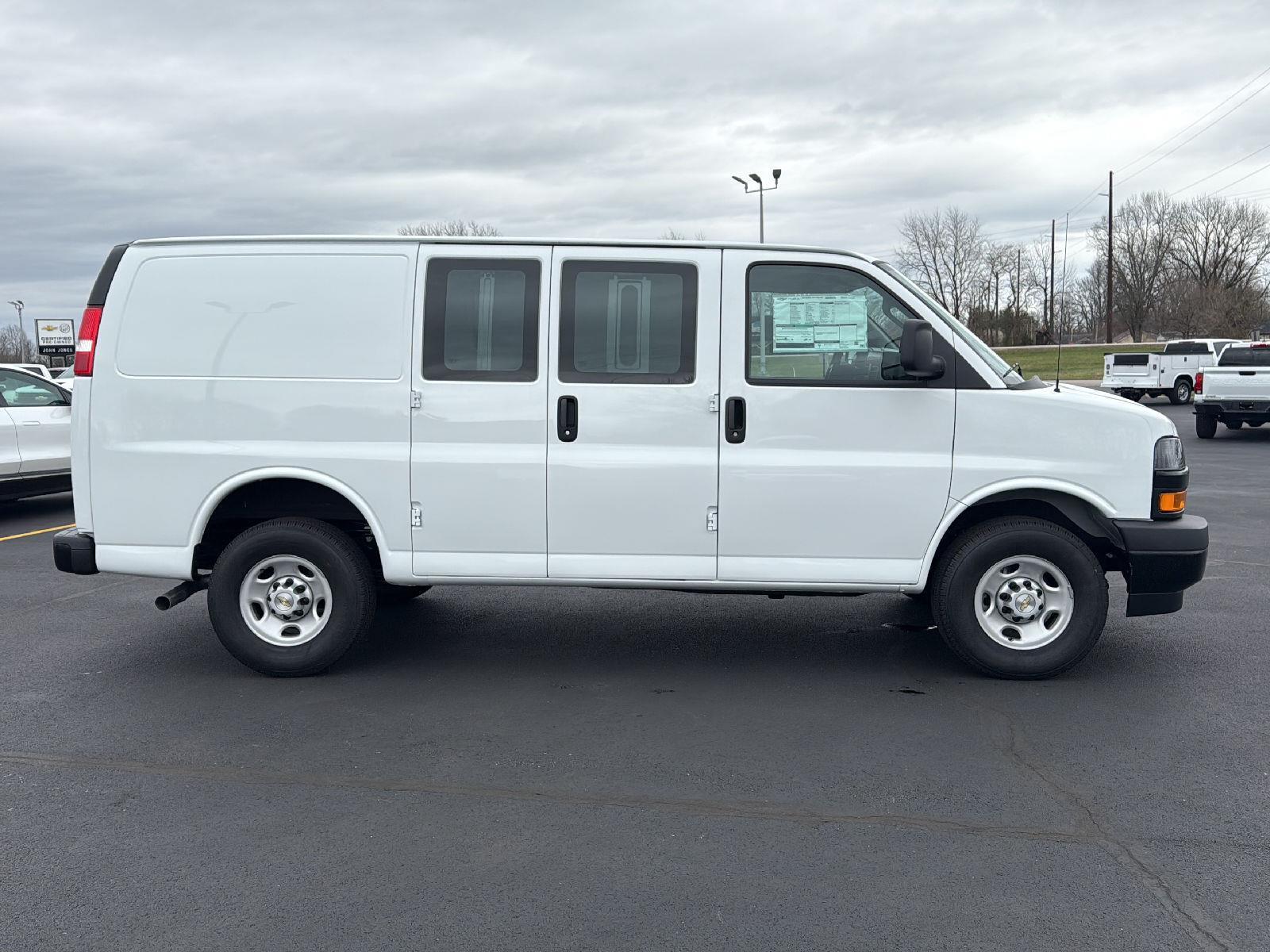 2024 Chevrolet Express Cargo Van 2500 photo 2