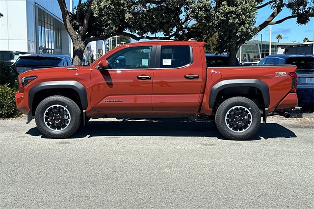 2025 Toyota Tacoma TRD Off-Road 4x4 Double Cab photo 7