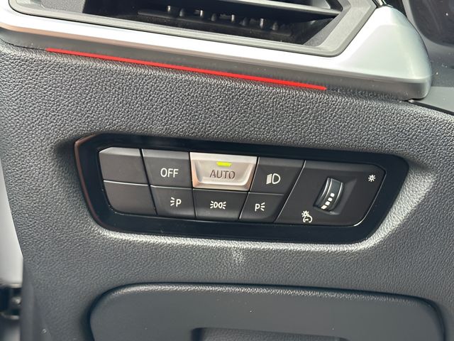 2019 Bmw 330i Sedan photo 24