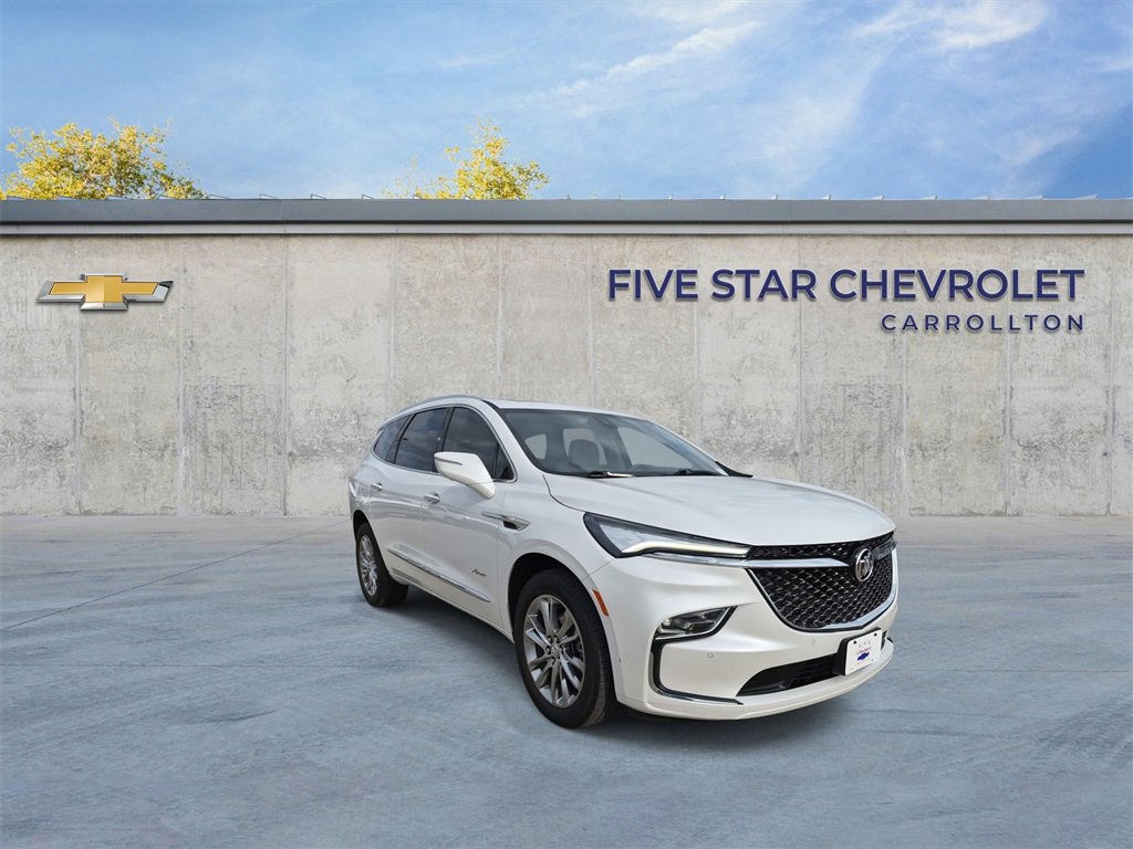 2023 Buick Enclave Avenir's photo