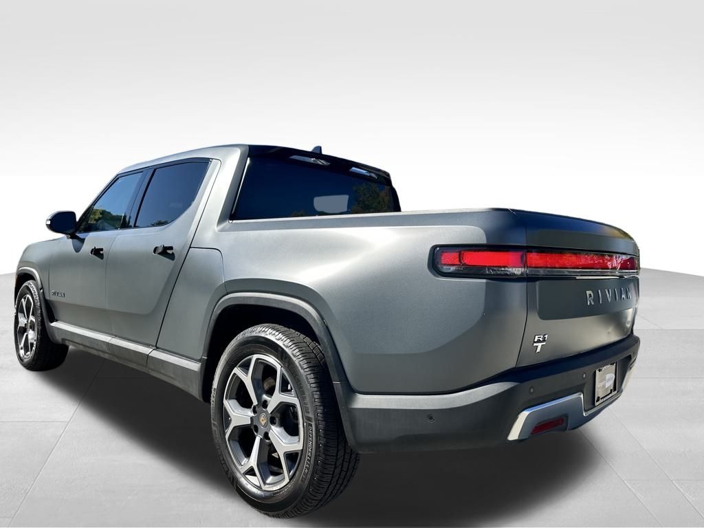 2024 Rivian R1T Adventure photo 5