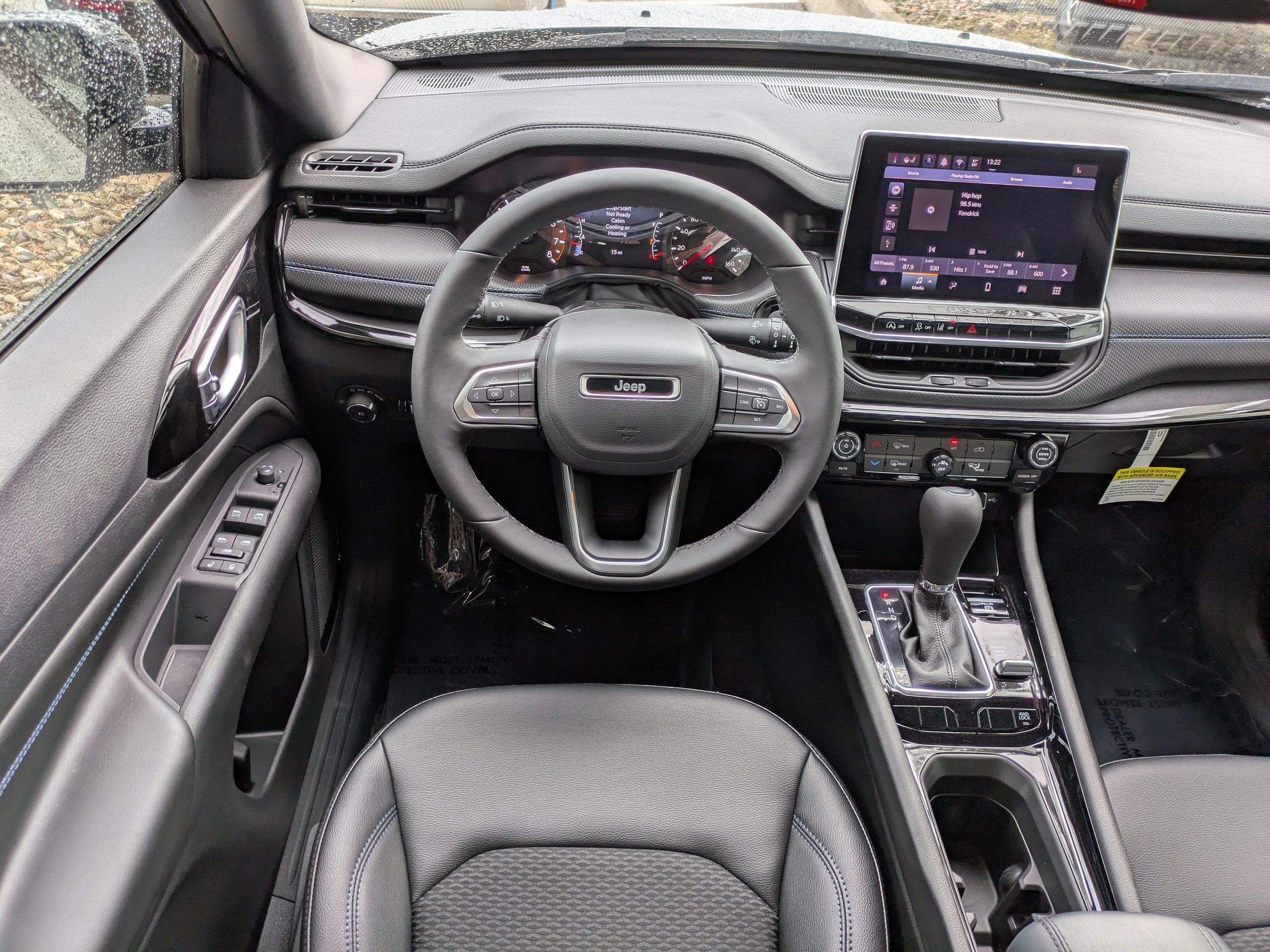 2026 Jeep Compass Latitude Altitude photo 3