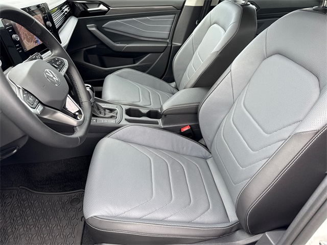 2025 Volkswagen Jetta 1.5T SEL photo 26