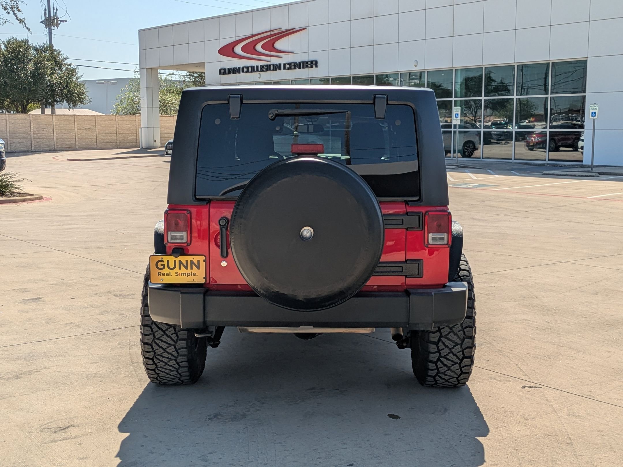 2017 Jeep Wrangler Unlimited Sport photo 4