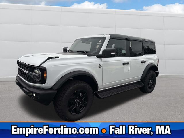 2025 Ford Bronco 4-Door Outer Banks's photo