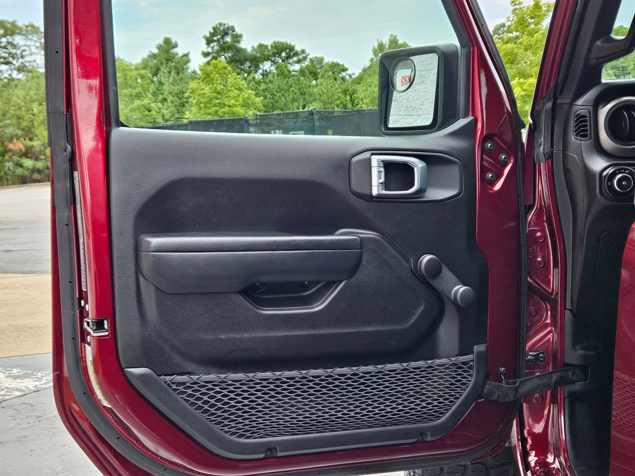 2021 Jeep Wrangler Sport photo 18