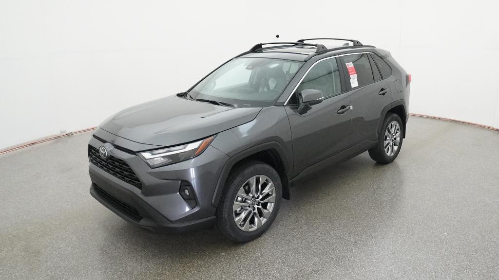 2025 Toyota RAV4 XLE Premium's photo