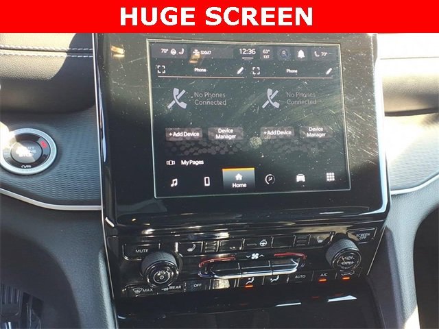 2024 Jeep Grand Cherokee Altitude photo 4