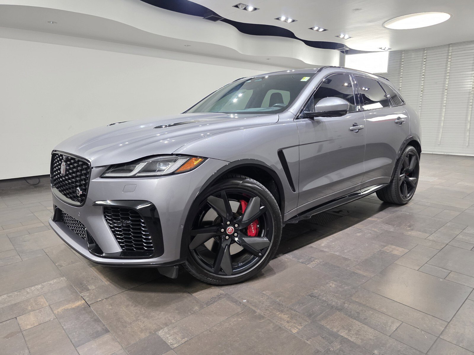2023 Jaguar F-Pace SVR