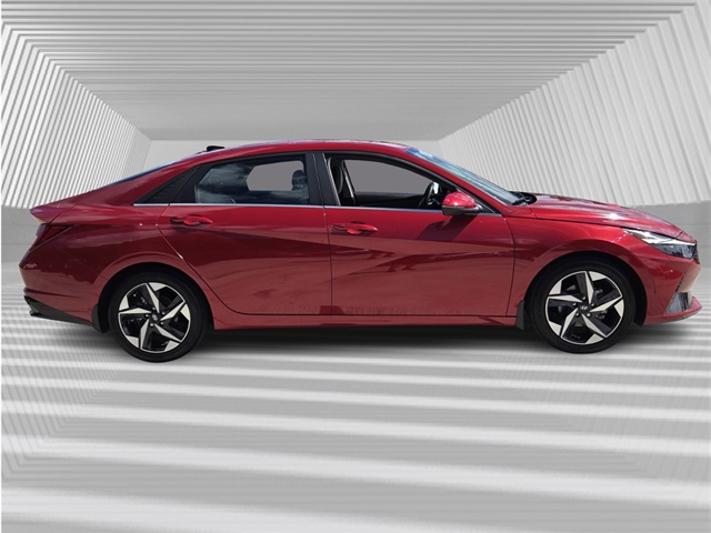 2023 Hyundai Elantra Limited photo 3