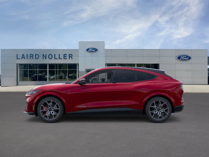 2025 Ford Mustang Mach-E GT photo 3