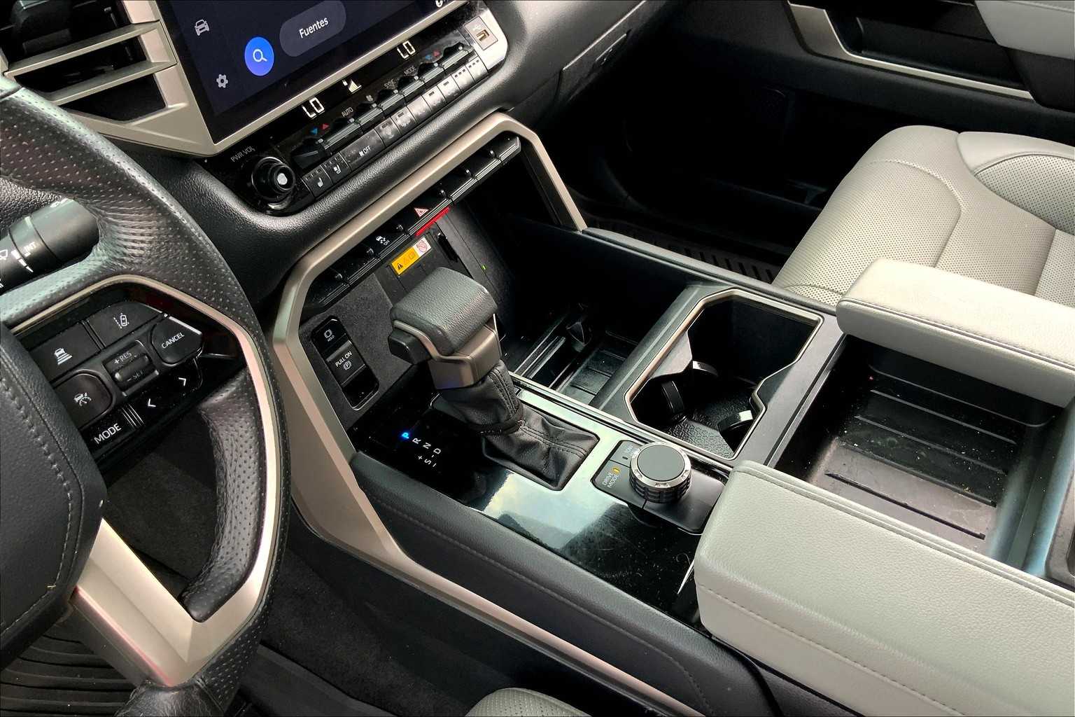 2022 Toyota Tundra Limited photo 14