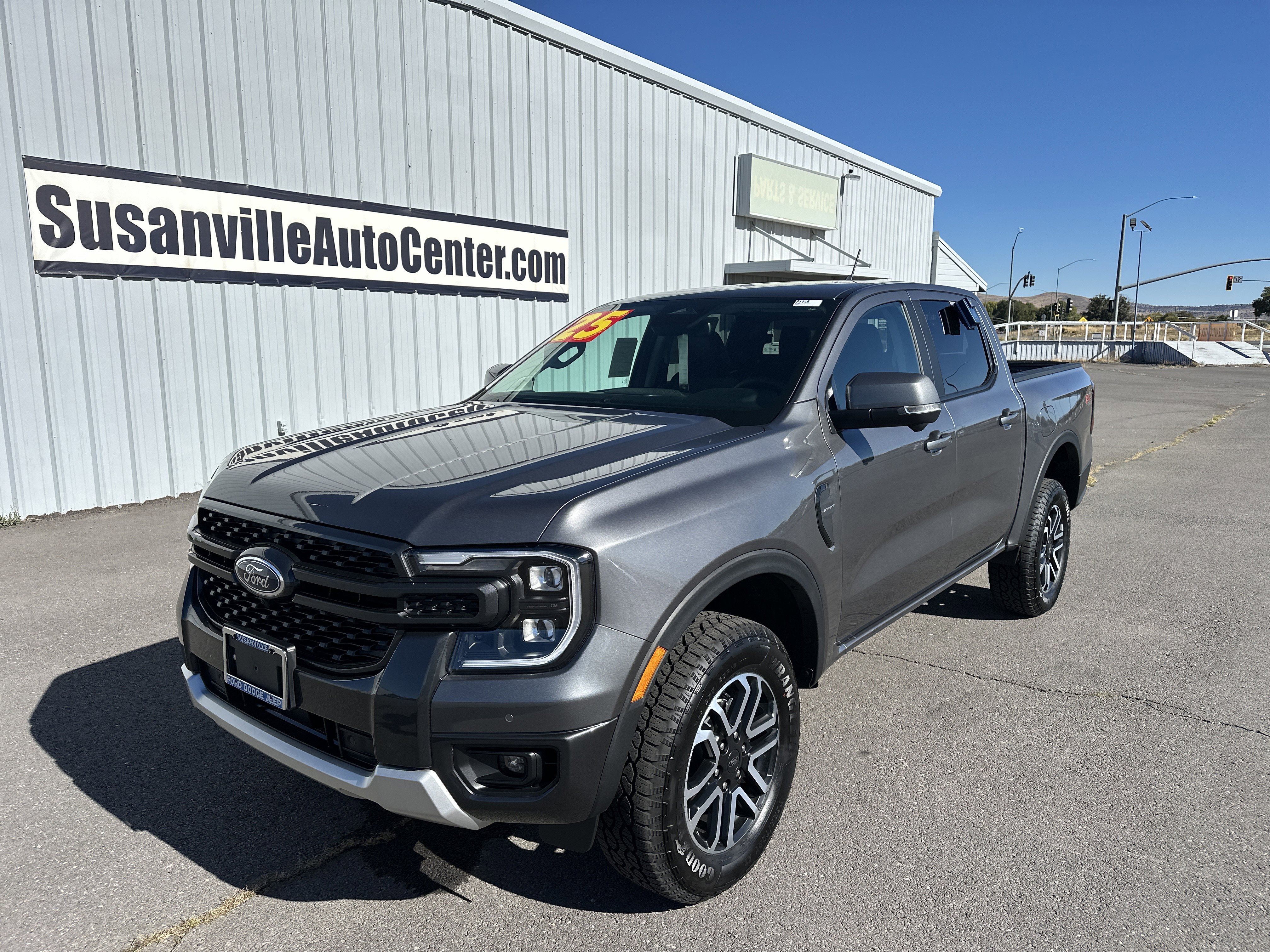 2025 Ford Ranger Lariat's photo