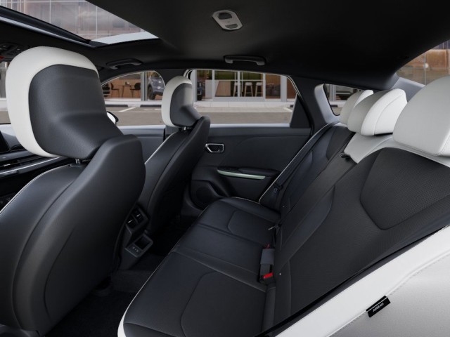 New 2025 Morning Haze Kia GT-Line Turbo image 18