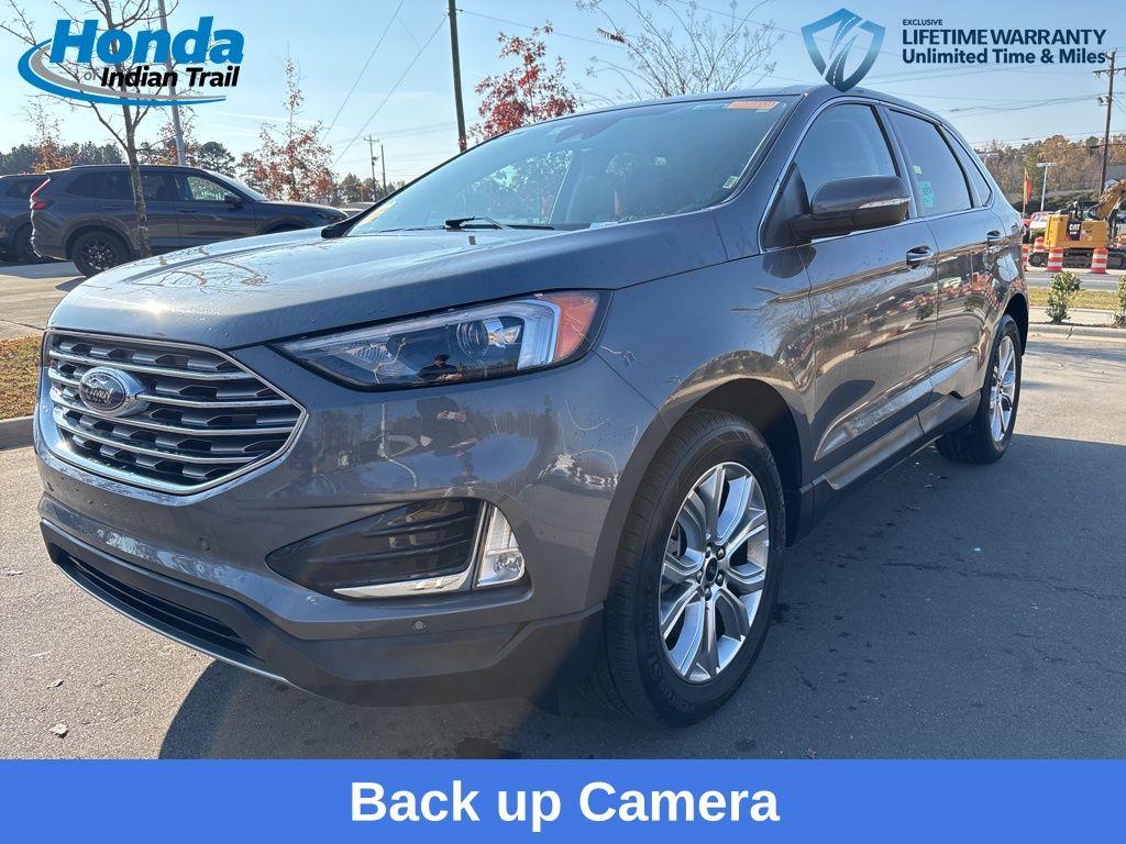 2024 Ford Edge Titanium's photo