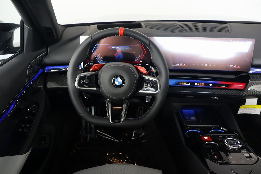 2026 Bmw M5 5 photo 2