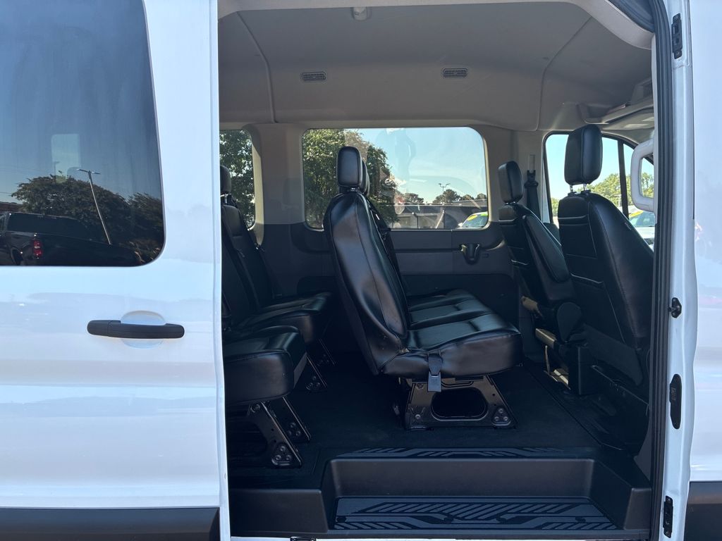 2020 Ford Transit photo 19