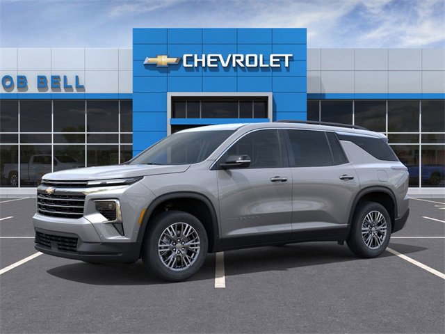 2025 Chevrolet Traverse photo 2