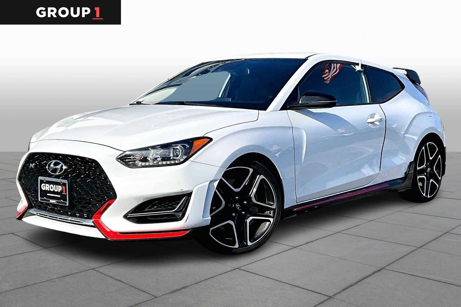 2022 Hyundai Veloster N's photo