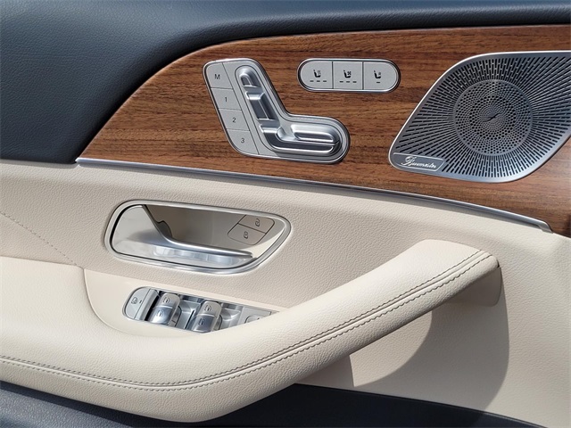 2026 Mercedes Benz GLE 450 4MATIC photo 18