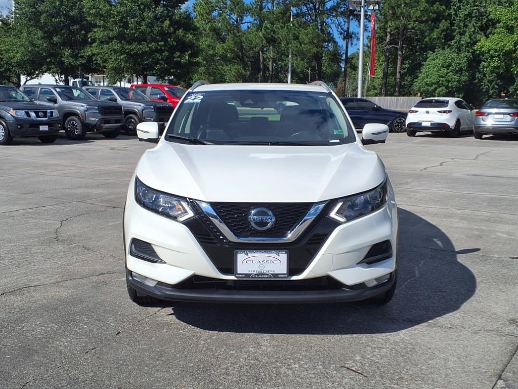2022 Nissan Rogue Sport SV photo 2