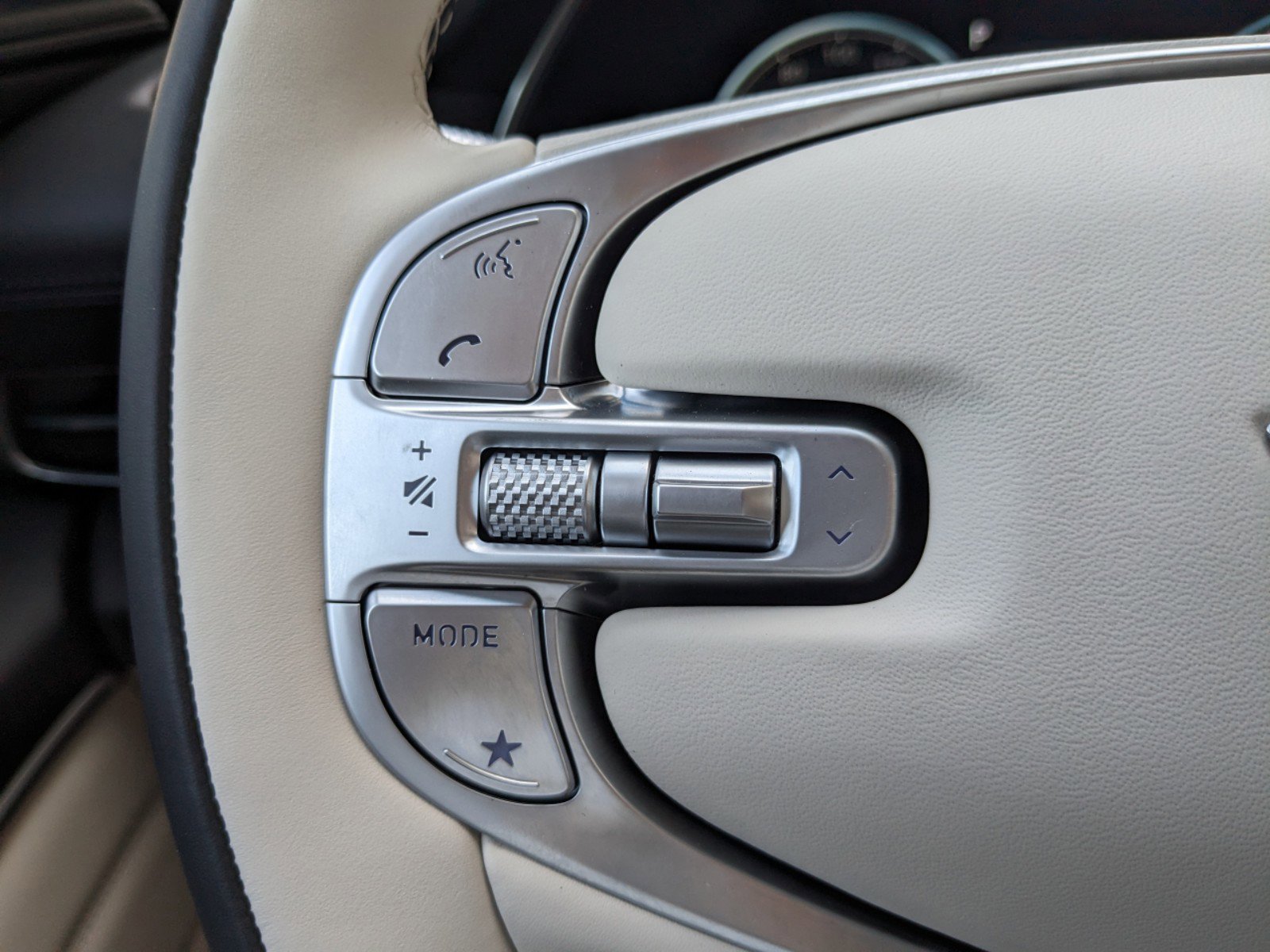 2024 Genesis GV80 3.5T Prestige photo 18