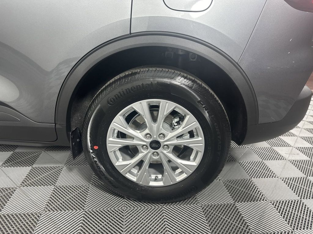 2025 Ford Escape Active photo 16