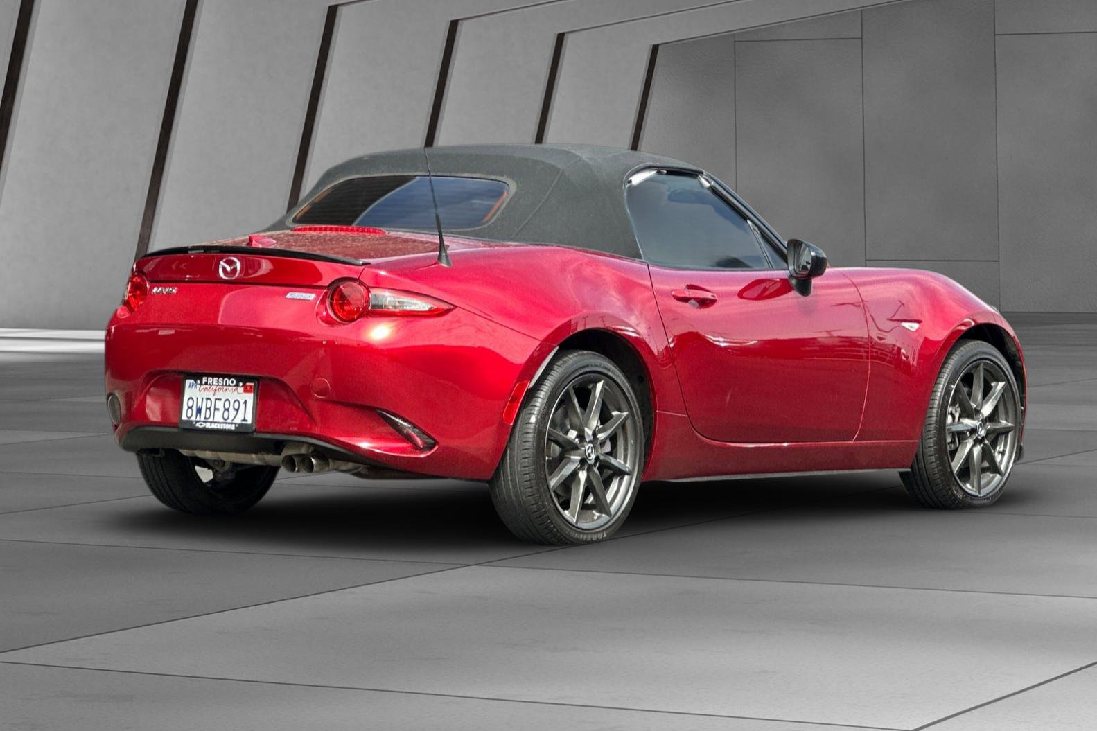 2018 Mazda MX-5 Miata Miata photo 3
