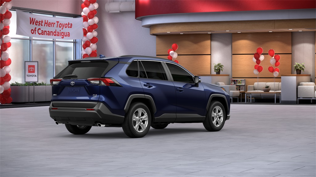 2025 Toyota RAV4 XLE photo 9