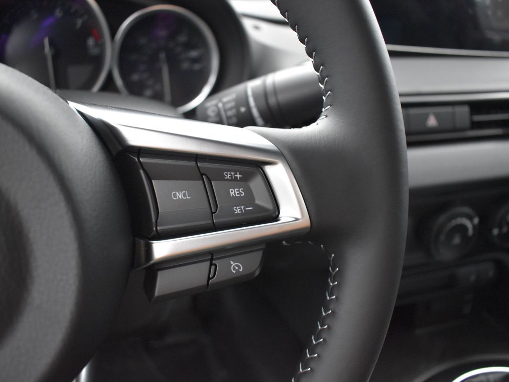 2025 Mazda MX-5 Miata Miata photo 12