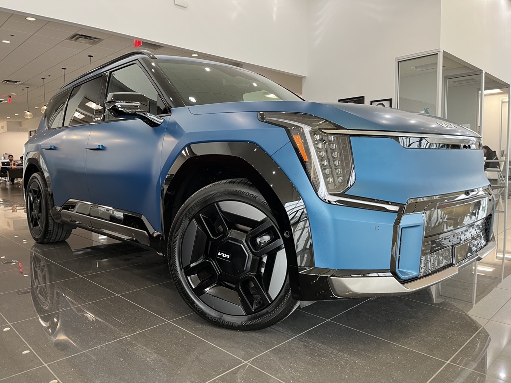 2024 Kia Ev9 GT-Line's photo